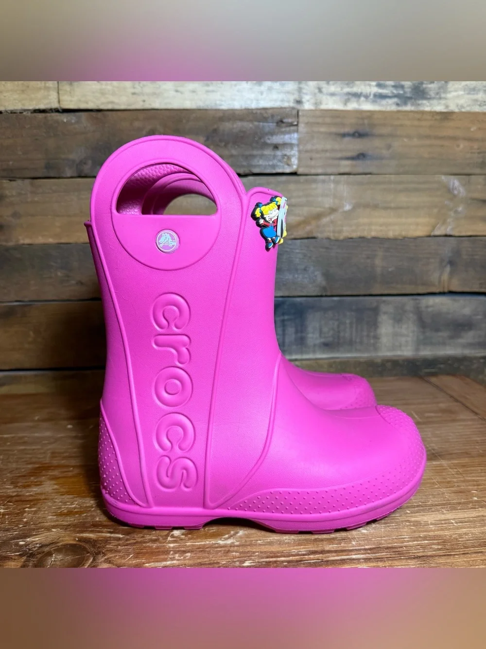 CROCS Girls Handle It Rain Boots Pink Waterproof Slip On Rubber Boots Size j2